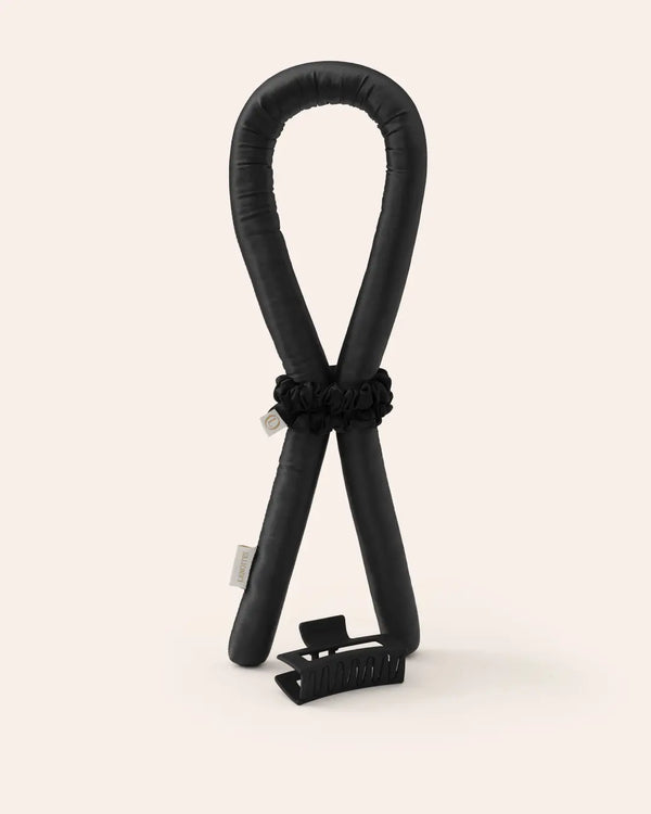 Heatless Curls in Mulberry Silk