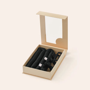 Heatless Curls in Mulberry Silk