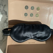 Sovmask i mullbärssiden med förvaringsväska, svart 